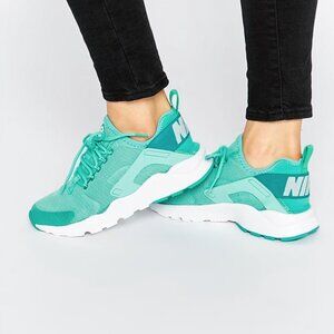 Nike Womens Air Huarache Ultra Bright Turquoise US 8